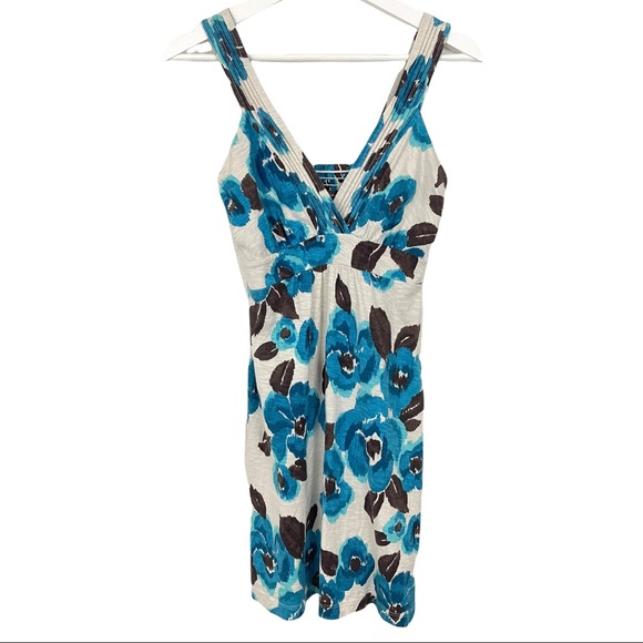 SOLD! Tommy Bahama Bright Blue Floral Print V-neck Dress - Picture 9 of 9